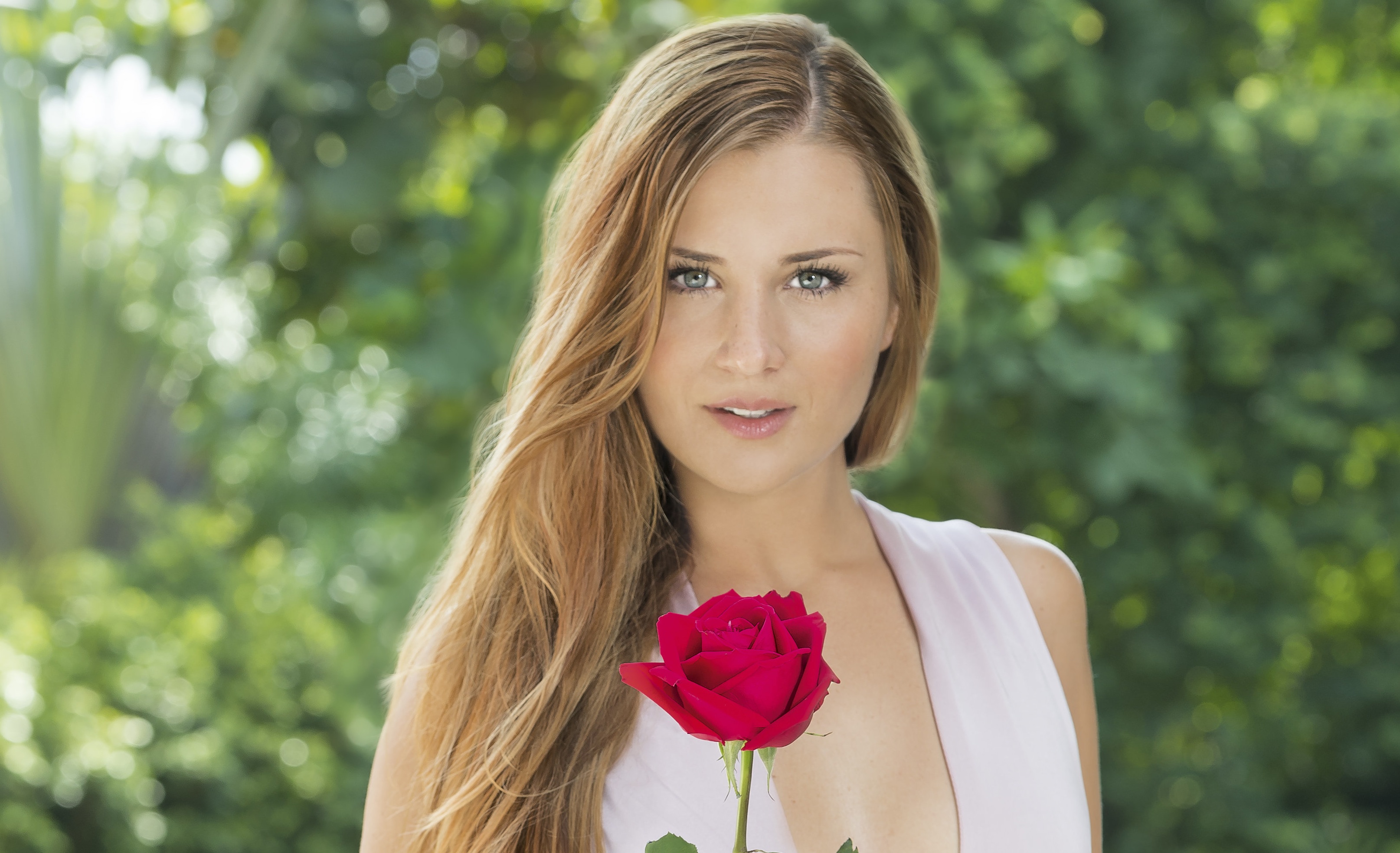 3+ Die neue Bachelorette ist eine Meisterin der Illusion kleinreport.ch