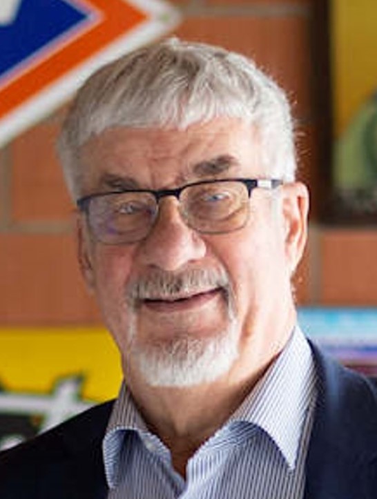 Fotointern.ch Gründer und Chefredaktor Urs Tillmanns gibt die Leitung