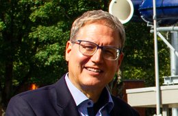 Roland Teuscher ersetzt Peter Schläpfer...