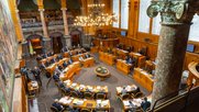 Nach einer heftigen Debatte sprach sich der Ständerat gegen eine Aufweichung des Werbeverbots aus. (Bild admin.ch)