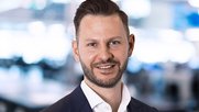 Vincent Aebi leitet das Umbauprojekt «Enavant SRG SSR»... (Bild: © SRG)