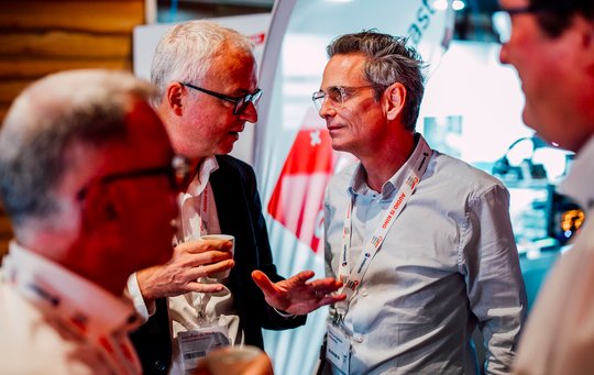 Open-End-Networking: Der Swiss Radio Day im Zürcher Kaufleuten will nachholen, was viele vermissen. (Bild zVg)