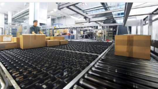 Das Grosshandelsunternehmen Oridis betreibt topmoderne Logistik-Zentren in Aarburg und Nänikon…         (Bild: Oridis)