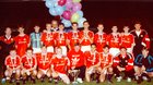 Superstars in ihrer Jugend: Manchester United beendet das Turnier 1992 auf dem zweiten Platz. David Beckham (zweiter von links unten) ist beschränkt begeistert... (jVg / Blue Stars Archiv)