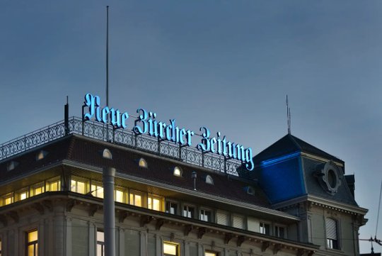 Im Nutzermarkt steigerte das Unternehmen NZZ den Ertrag im ersten Halbjahr um 1,0 Prozent auf 56,0 Millionen Franken. Dies auch dank guten Abozahlen...   Bild: NZZ)