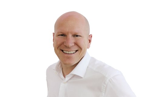 Weist einen Interessenskonflikt vehement von sich: Portalbetreiber und FDP-Mann Thomas Brändle...    (Bild: zVg)