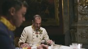 Hier noch hochdekoriert: Florian Teichtmeister in seiner Rolle als Kaiser Franz Josef im Film «Corsage»...          (Bild: Alamodefilm)