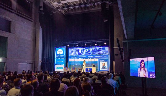 Auch die Intermediastudie wird im digitalen Bereich weiter ausgebaut: mit Neuerungen bei Social Media und den Webangeboten sowie durch die Integration von Digital Out of Home, wo die Wemf mit SPR+ kooperiert...      (Bild: zVg)