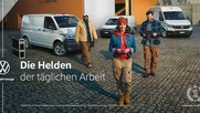 Die Transporthelden der täglichen Arbeit sind bei den Plakaten diskret aber unübersehbar im Hintergrund platziert...         (Sujet: KSP)