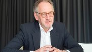 Wahllos glücklich: Andrea Masüger ist einstimmig zum neuen Verlegerpräsidenten gewählt worden. Einen Gegenkandidaten gab es nicht. (© VSM)