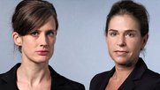 Jennifer Wilton und Dagmar Rosenfeld (v. l.).