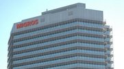 Frust beim Migros-Hauptsitz am Zürcher Limmatplatz: Präsidentin Ursula Nold und MGB-Chef Mario Irminger bedauern das Nein der Delegierten zur Verwaltungs-Verkleinerung...      (Bild: wikipedia)