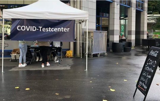 Über den Webserver konnte sich eine Person Zugriff auf die Gesundheitsdaten verschaffen. (Bild Screenshot SRF)