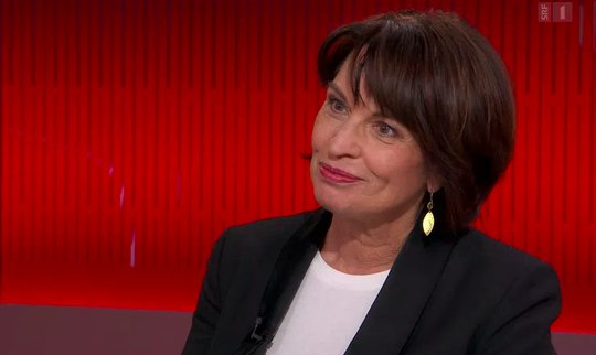 Erwägt rechtliche Schritte: Doris Leuthard... (Bild: Screenshot SRF)