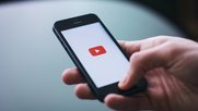 Für Youtube ist eine neue Erweiterung des bestehenden Netzwerk-Durchsetzungsgesetzes ein Dorn im Auge... (Bild: Pexels)