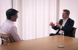 Urs Gredig mit Novartis-CEO Vas Narasimhan