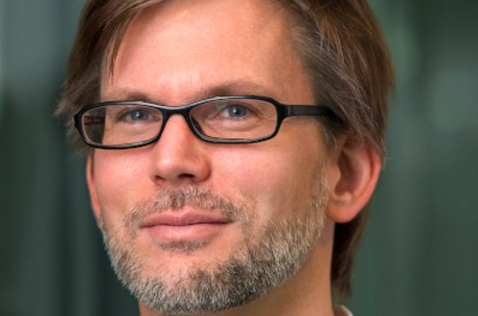  Was heisst «unabhängig»? «Medien, die eine klare Haltung haben, müssen umso klarer machen, dass diese Haltung nichts zu tun hat damit, wem sie gehören», sagt Linards Udris. (Bild zVg)