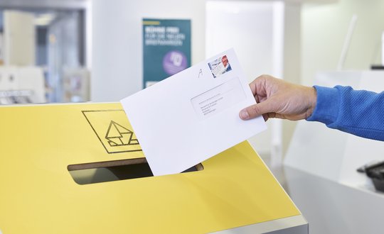 Neu unterscheidet die Post beim Versand von internationalen Briefen nach dem Sendungsinhalt... (Bild: © Post)