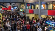 Ab Sommer 2023 sollen den Werbetreibenden rund um die multifunktionalen Eventflächen neu über 100 Event eBoards zur Verfügung stehen...         (Bild: APG|SGA)