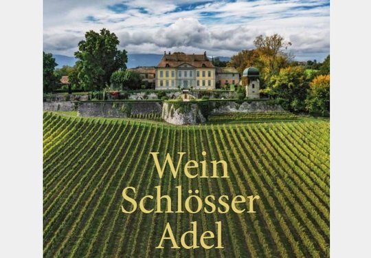 2,7 Kilogramm Text und fantastische Fotografien über 400 Seiten...
