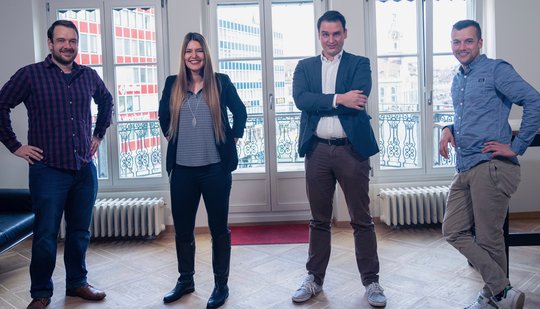 Das Cubetech-Team: Mario Götz, Fabienne Mast, Christoph S. Ackermann und Nico von Niederhäusern... (v.l.n.r., Bild zVg.)