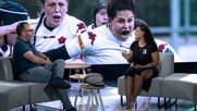Moderator Stephan Lendi mit Rugbyspielerin Angie Stadelmann...            (Bild: Blue Zoom)