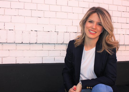 Valérie Henzen stieg 2013 bei «20 Minuten» im Marketing ein. 2020 wurde sie zur Chief Marketing Officer befördert und in die Geschäftsleitung aufgenommen...   (Bild: zVg)