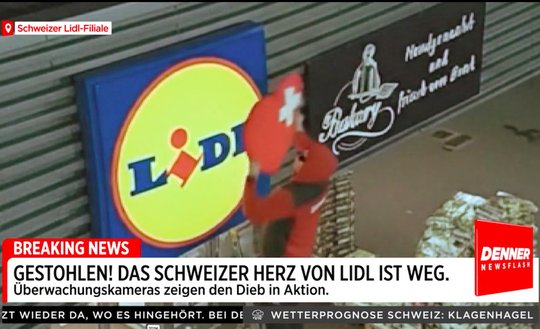 Im Newsflash-Style klaut Denner dem Konkurrenten das Schweizer Herz aus dem Logo... (Bild: Screenshot Klein Report)