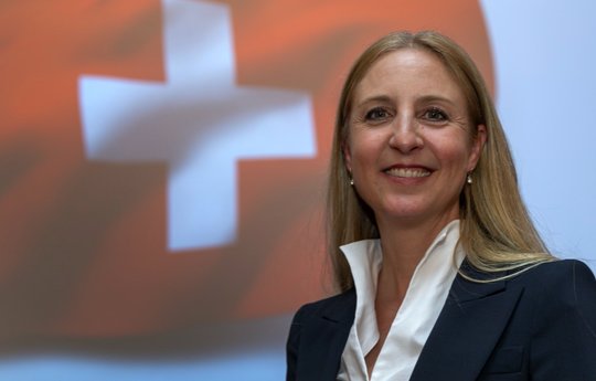 Nationalrätin Katja Christ zur geplanten Aufstockung der indirekten Presseförderung: «Wir verlängern einem Totgeweihten mit Millionen das Leben, während wir die Zukunft aussen vor lassen...»