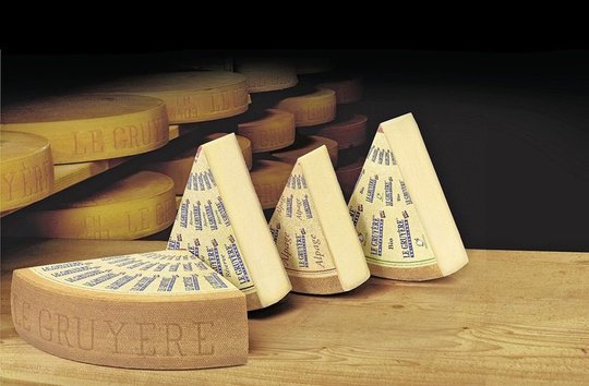 Für die Richter, die offensichtlich keine Gourmands sind, spielt es keine Rolle, ob der «Gruyère» in den USA hergestellt oder importiert wurde...      (Bild: Gruyère AOP)
