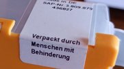 Coop-Anderung-Verpackt-durch-Menschen-Mit-Behinderung-Klein-Report