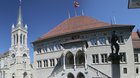 FDP-Stadtrat Tom Berger wähnte sich am Donnerstag im Berner Rathaus in einer «Satire». (Bild © Wikipedia))