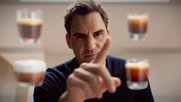 Blick durch den Touchscreen: Im Werbespot entdeckt das Tennis-Ass die «inneren Werte» der Kaffeemaschinen... (Bild: zVg)