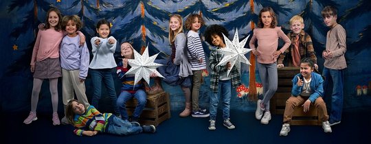 Mit der Kampagne will die Migros auch die Erwachsenen daran erinnern, wie unbeschwert Weihnachten sein kann...     (Bild: zVg)