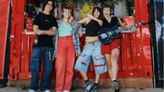 Die jungen Musiktalente Elio Banzer, Léa Lushnycky, Fiona Bosshard und Ava Seewer (v.l.n.r.) feiern ihren Auftritt am Berner Gurtenfestival... (Bild: zVg / © Nader Ben Belgacem)