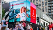 Mit Grossplakaten machte die Marketingorganisation unter anderem in London auf das Ferienland Schweiz aufmerksam... (Bild: zVg)