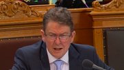 SVP-Medienminister Albert Rösti sprach sich zugunsten der Erhöhung der Radio- und TV-Gelder aus, seine Partei hingegen war dagegen... (Bild: Screenshot Klein Report)