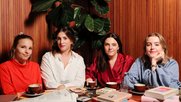 Die vier Podcast-Macherinnen: Sara Spreiter, Kerstin Hasse, Annik Hosmann und Annick Senn... (v.l.) (Bild zVg)