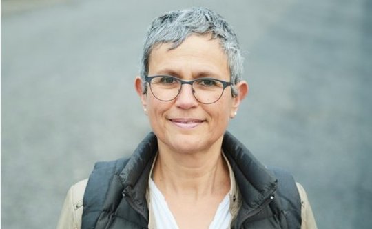 Die Präsidentin des Schweizer Presserats Susan Boos macht sich Gedanken zum Thema Regeln für KI im Journalismus... (Bild: Klein Report)