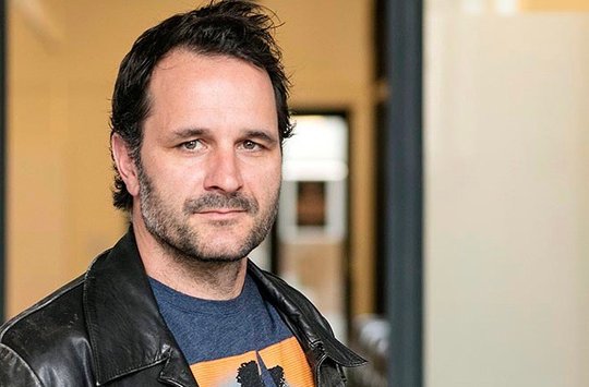 «Lutz geht mit seinen Bildern beharrlich dem Thema Macht nach und blickt hinter die Kulissen...» (Bild © Christian Lutz)