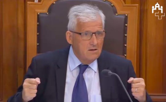 SP-Ständerat Hans Stöckli: «Ob die SRG den Vertrauensbeweis verdient oder nicht, werden wir mit Akribie verfolgen.»