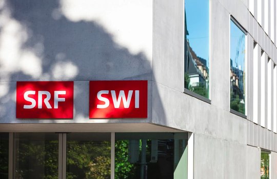 Die Fernmeldekommission des Ständerats stellt sich hinter das Auslandangebot der SRG... (Bild: Screenshot swissinfo.ch)