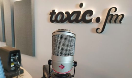 Die «Aushebelung» der Ausnahmeregelung würde den «St. Galler Stadt- und HSG-Ausbildungssender toxic.fm massgeblich negativ beinflussen», schrieb der St. Galler Regierungsrat nach Bern. (Bild © toxic.fm)