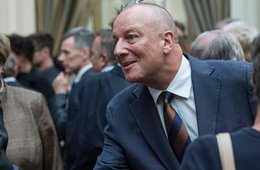 Roger de Weck lobbyiert und vermischt alles