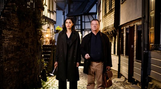 Constantin Film produziert bereits Serien wie «Ferdinand von Schirach – Glauben» für RTL. Neu kommen nun auch Kinoproduktionen dazu... (Bild: © Constantin Film)