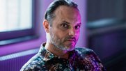 Dominic Deville hat bis heute mehr als 130 Sendungen für SRF realisiert, ist aber auch auf den Kleinkunst-Bühnen zuhause...         (Bild: SRF)