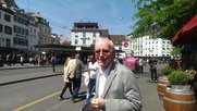 Christian Heeb auf dem Basler Barfüsserplatz
