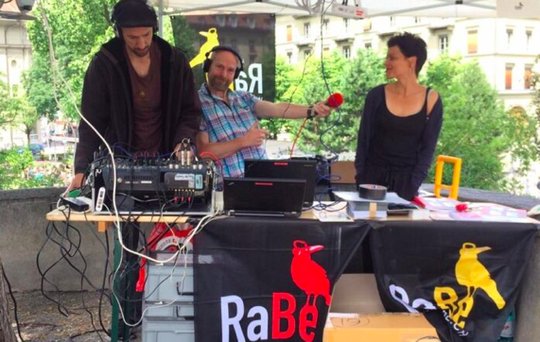 Verdrängt von den Konzessionslosen: Kanal K, Radio 3fach, Radio Rasa, Radio Stadtfilter, toxic.fm, Radio X und Radio Rabe (Bild) wollen einen eigenen Verband gründen. (Bild © Radio Rabe)