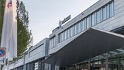 Verweigerung des Angebots sowie die Diskriminierung von TV-Plattformen durch einen unterschiedlichen Umfang des Teleclub-Sportangebots hätten die mit Swisscom TV konkurrierenden TV-Plattformen im Wettbewerb behindert...   (Bild © Swisscom)