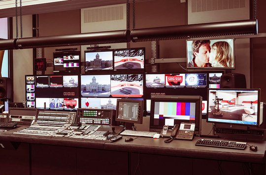 Die SRG als «public content provider» und nationale Nachrichtenagentur: Der Bundesrat führchtet eine «Verarmung» der Medienlandschaft. (Bild © SRG)